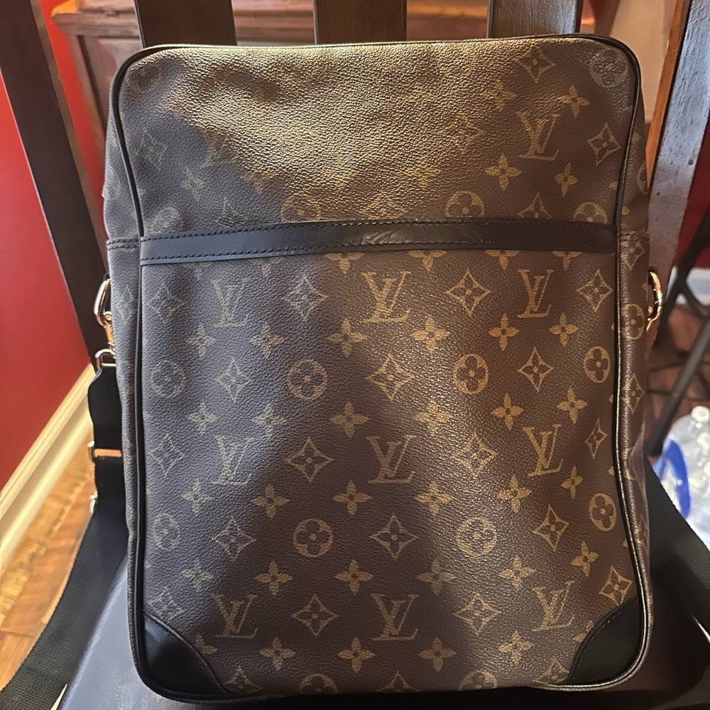 Louis Vuitton Dark Brown Monogram Messenger Bag - Picture 2 of 16